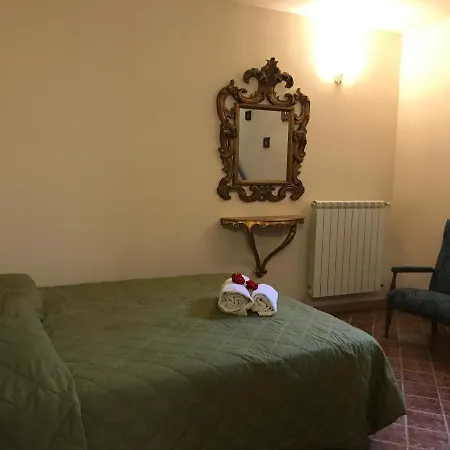 Hello Tuscany Apartment Riparbella